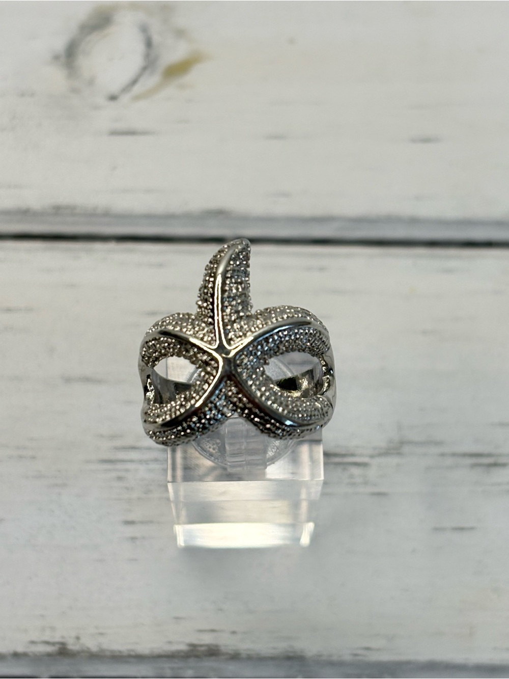Silver-Tone Statement Ring Size 9 Like New